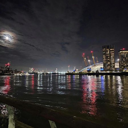 Luxury Apartment In Canary Wharf Londýn Exteriér fotografie